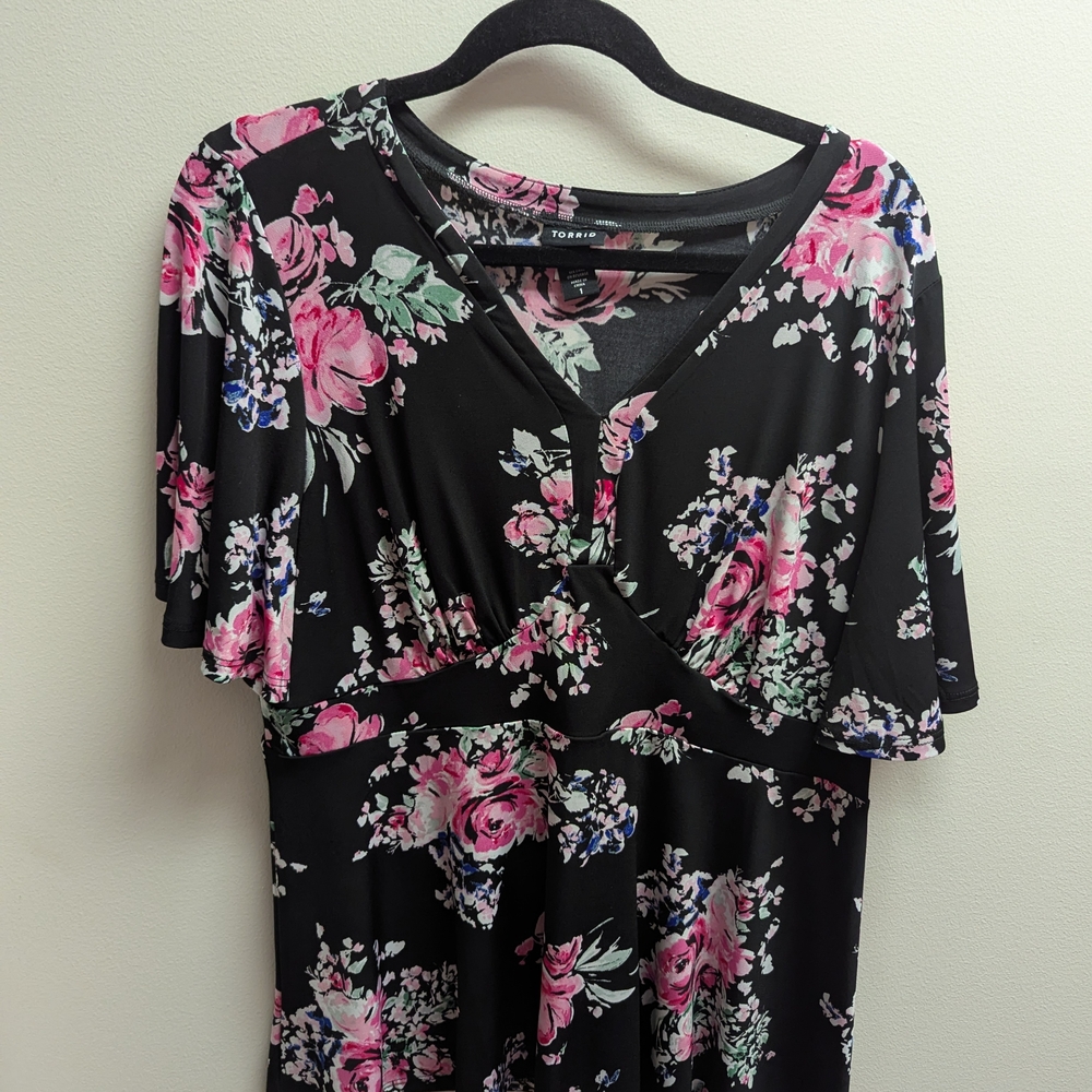 Torrid Studio Knit V-Neck Flutter Sleeve Peplum Top